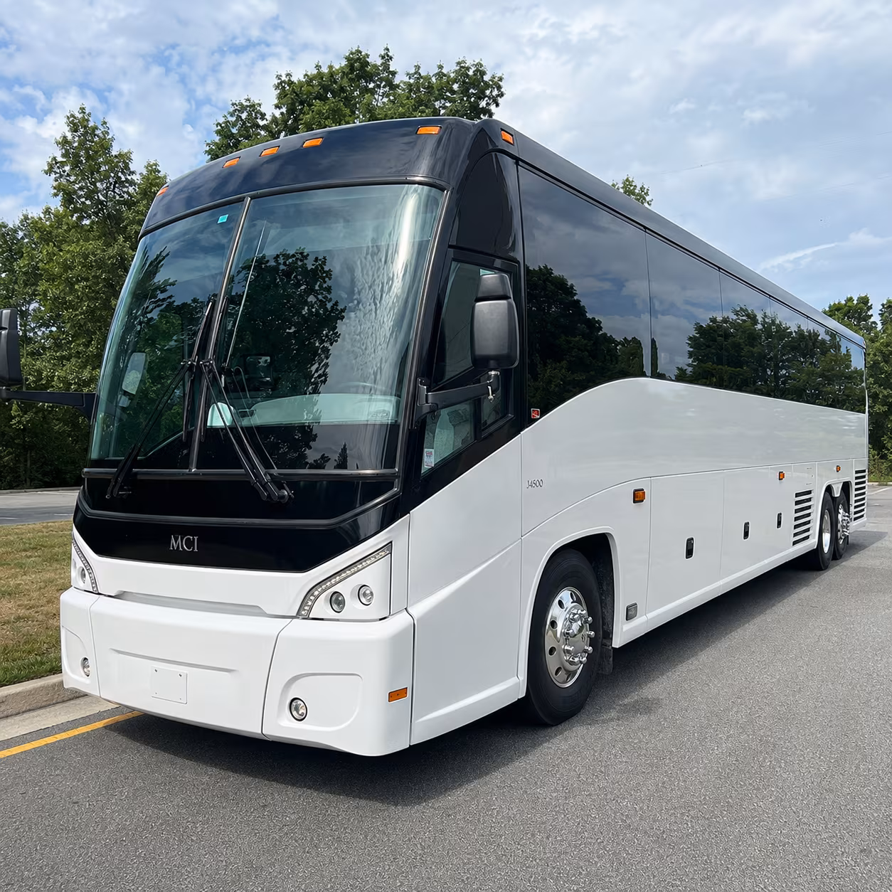 summer amphitheater shuttles to xfinity center in mansfield