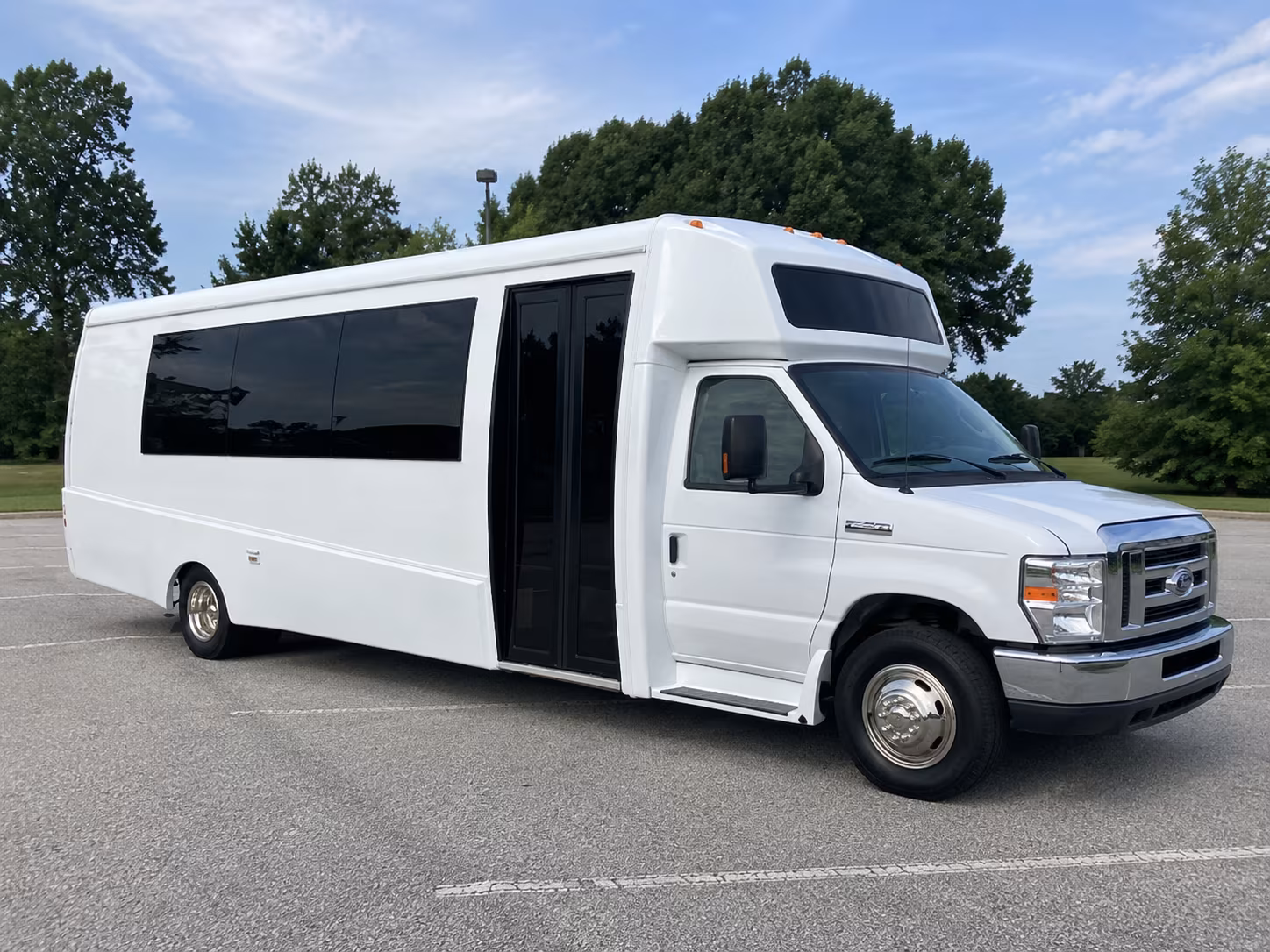 waltham 18 passenger party bus
